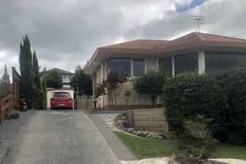 21 Pebble Beach Boulevard, Kamo