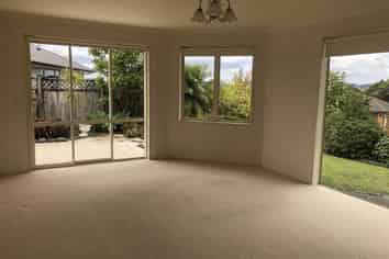 21 Pebble Beach Boulevard, Kamo