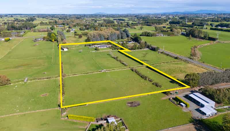 350 Mill Road North, Myross Bush