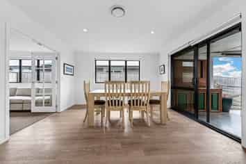 24 Tauroa Drive, Tuakau