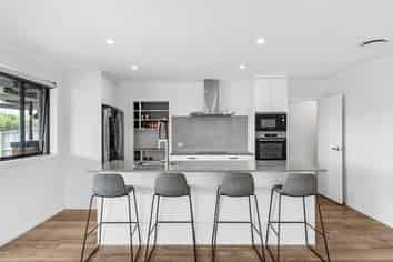 24 Tauroa Drive, Tuakau