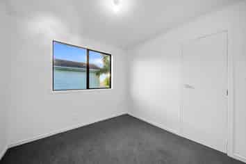 2/16 Taitimu Drive, Weymouth