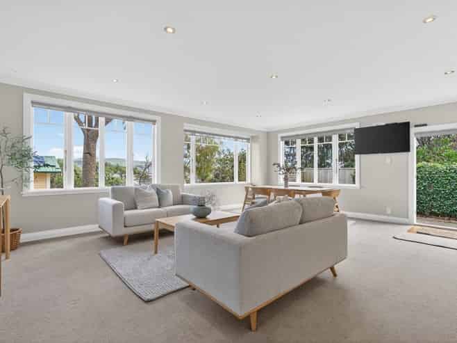 49 Tio Tio Road, Miramar