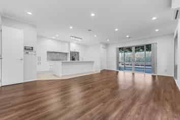 Auckland - Address withheld