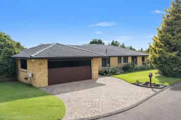15 Brook Place, Springfield