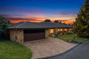 15 Brook Place, Springfield