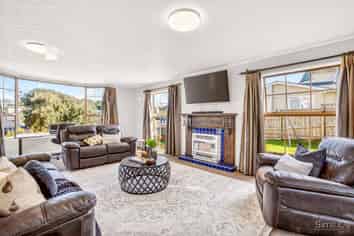 1A Brassey Road, Saint Johns Hill