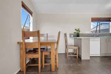 7A Thomson Avenue, Dinsdale