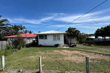 420 & 422 Don Buck Road, Massey