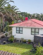 Mortgagee sale by negotiation - 420 & 422 Don Buck Road, Massey, Massey, Waitakere City image 5