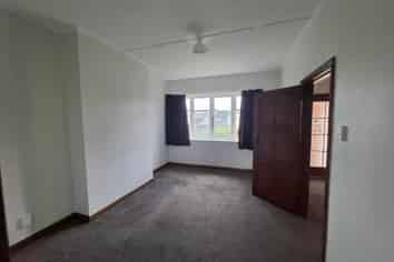 43 Stewart Street, Marton