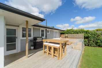 Manawatu / Whanganui - Address withheld