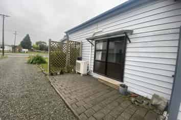 8 Helena Street, Lumsden