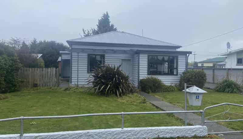 8 Helena Street, Lumsden