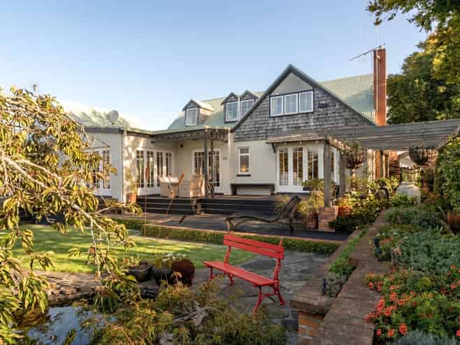 16 Hinewa Road, Otumoetai