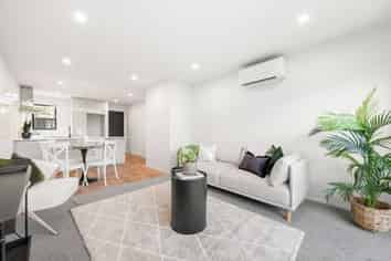 22B Palmer Crescent, Silverstream