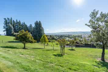15 Fairmile Drive, Mosgiel
