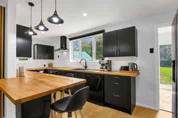 3 Cane Road, Waimauku