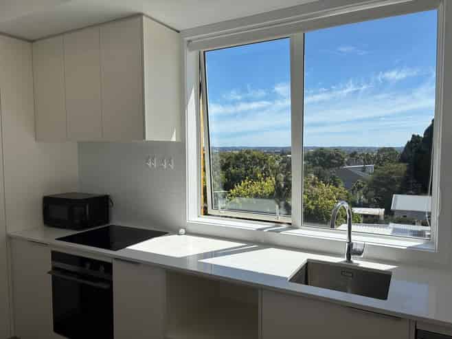 304/2A Oakley Avenue, Waterview