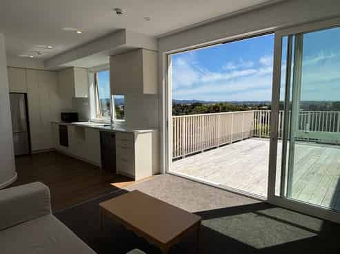 304/2A Oakley Avenue, Waterview