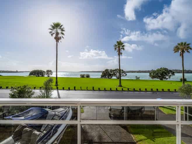 93 Dunkirk Road, Panmure