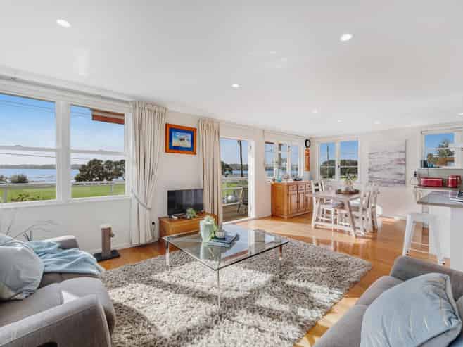 93 Dunkirk Road, Panmure