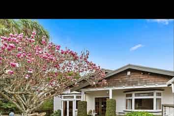 706 High Street, Boulcott