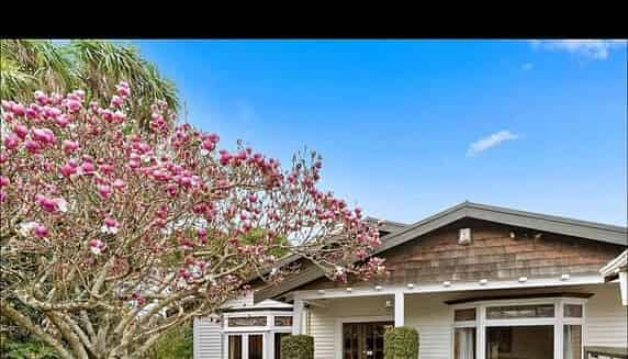 706 High Street, Boulcott