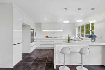 31 Regis Lane, Flat Bush