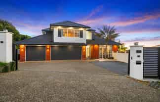 31 Regis Lane, Flat Bush