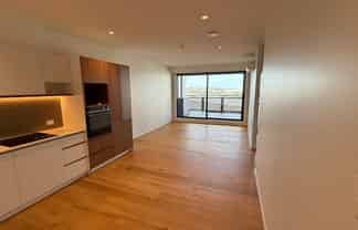 602R/11B Spring Street, Onehunga