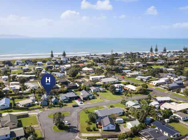 12 Hereford Place, Waihi Beach