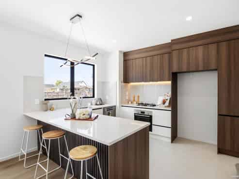 11C  Mimosa Place, Half Moon Bay