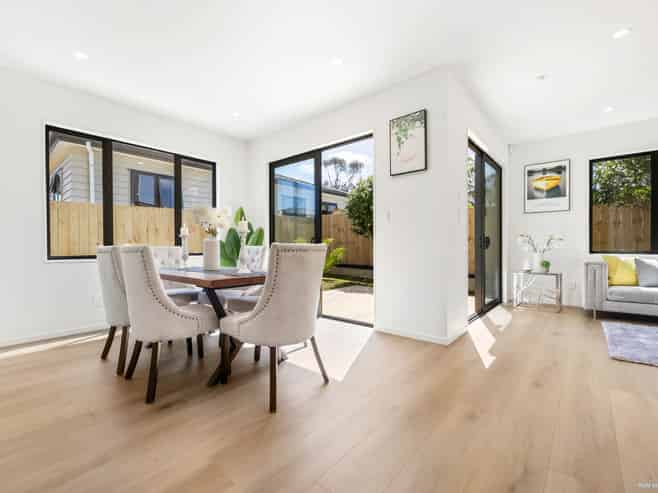 11C  Mimosa Place, Half Moon Bay