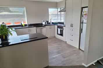 3 Montague, Stratford