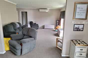 3 Montague, Stratford