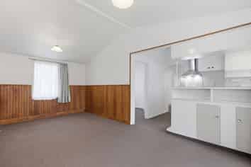 1099 Papamoa Beach Road, Papamoa