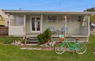 1099 Papamoa Beach Road, Papamoa