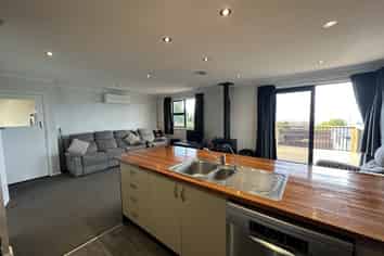 20 Stephen Street, Halfway Bush