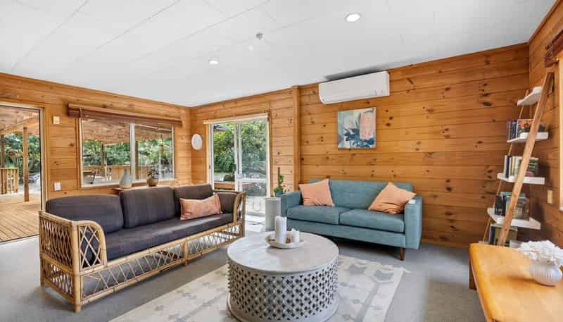 124 Western Hills Drive, Kensington