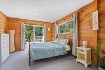 124 Western Hills Drive, Kensington