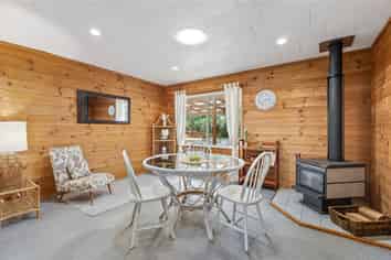 124 Western Hills Drive, Kensington