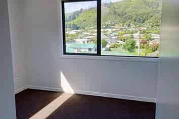 10 Main Road, Wainuiomata