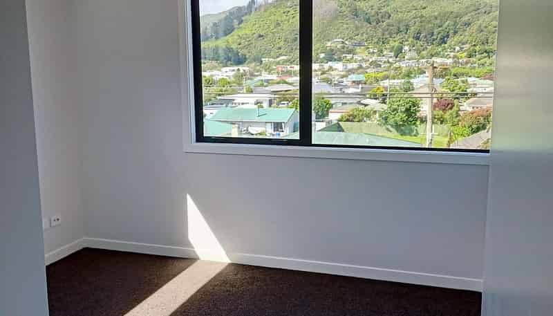 10 Main Road, Wainuiomata