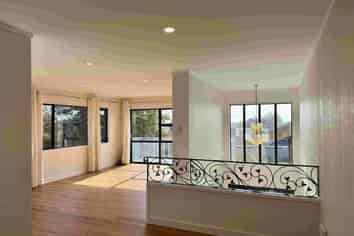 46 Dalwhinnie Parade, Highland Park