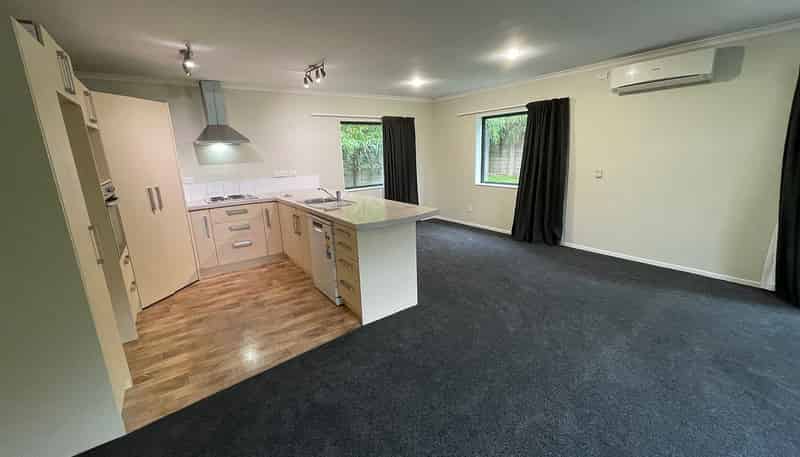 3B Simons Street, Moturoa