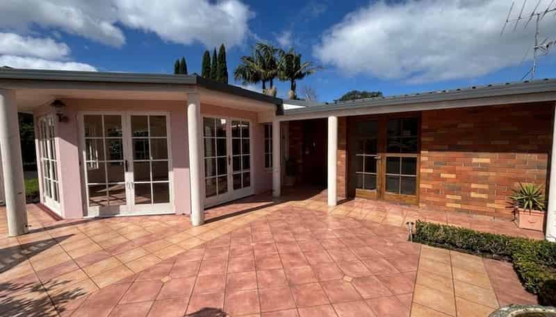 15 Pukenui Road, Epsom