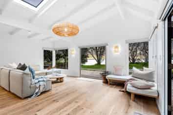 74 Clinton Road, Tawharanui Peninsula