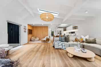 74 Clinton Road, Tawharanui Peninsula