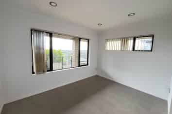 19 Bartells Drive, Goodwood Heights